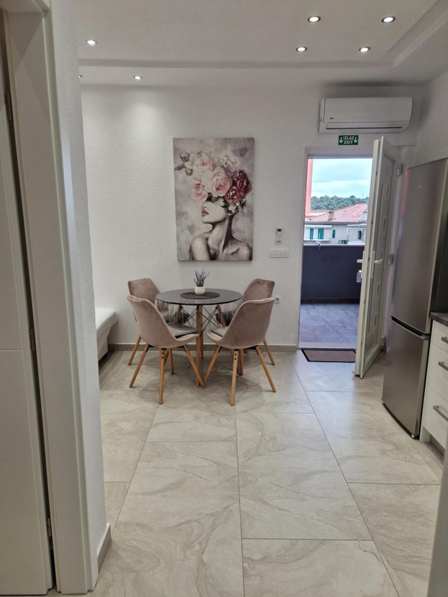 Apartmani Lavanda Centar Makarska Exterior photo